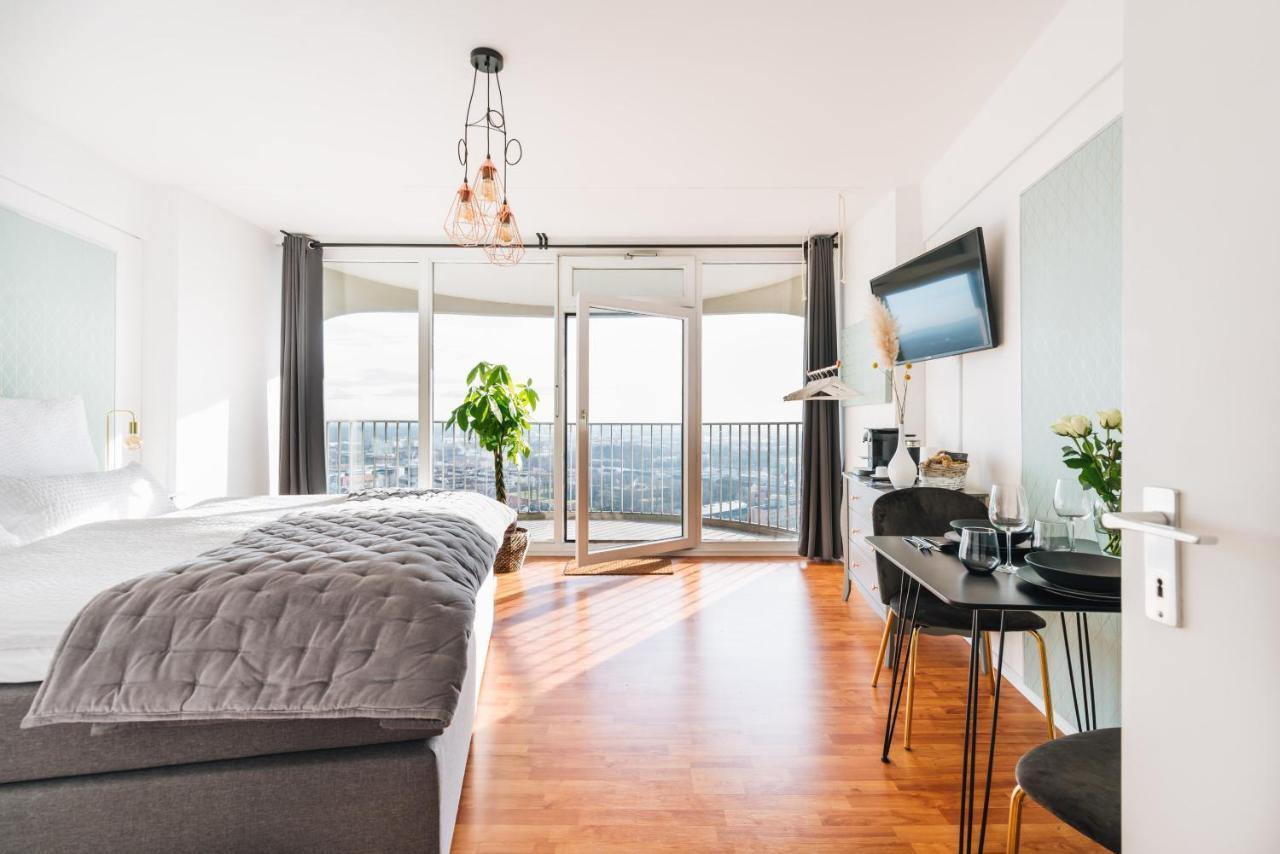 Great City View I 26 Floor I Netflix And Boxspringbed Augsburg Exteriör bild